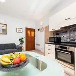 Apartment Rogic